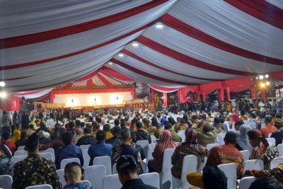 Vendor pada event pagelaran wayang kulit, juli 2022, di Lapangan Bhayangkara Mabes Polri, jakarta selatan